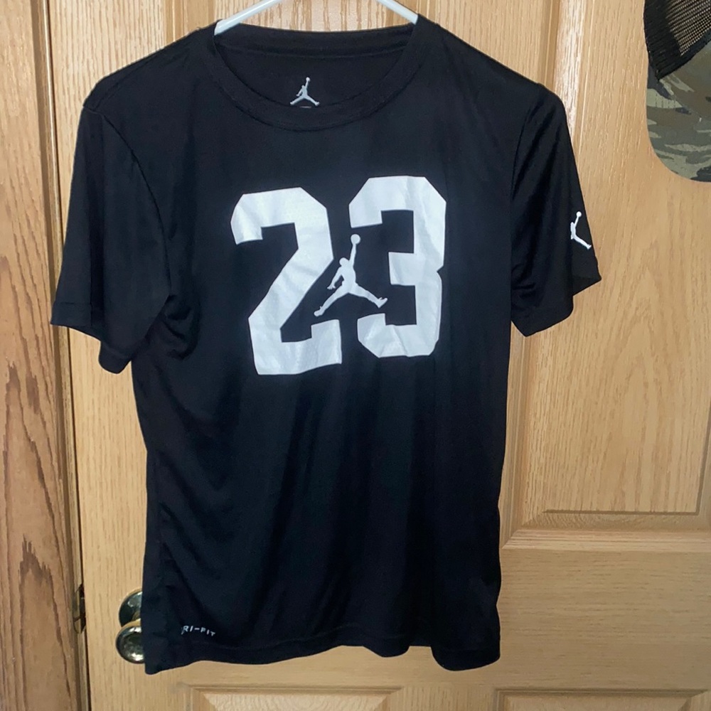 Jordan t shirt